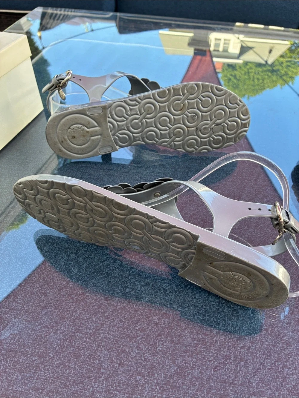 Coach Women's Hayden metallic gels Pearl Pink Floral Jelly Thong Sandals - Picture 7 of 8